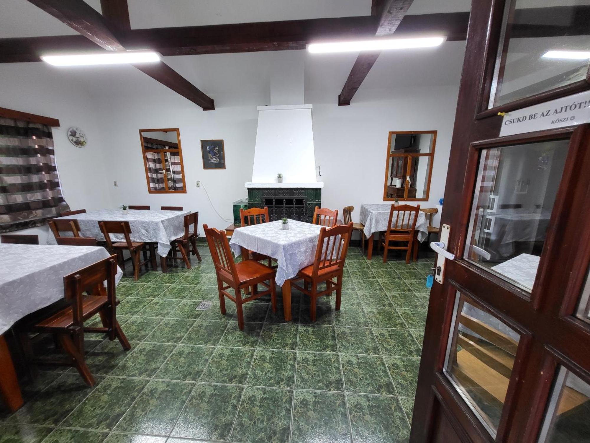 Hotel Betty Panzio Miercurea Ciuc Exteriér fotografie