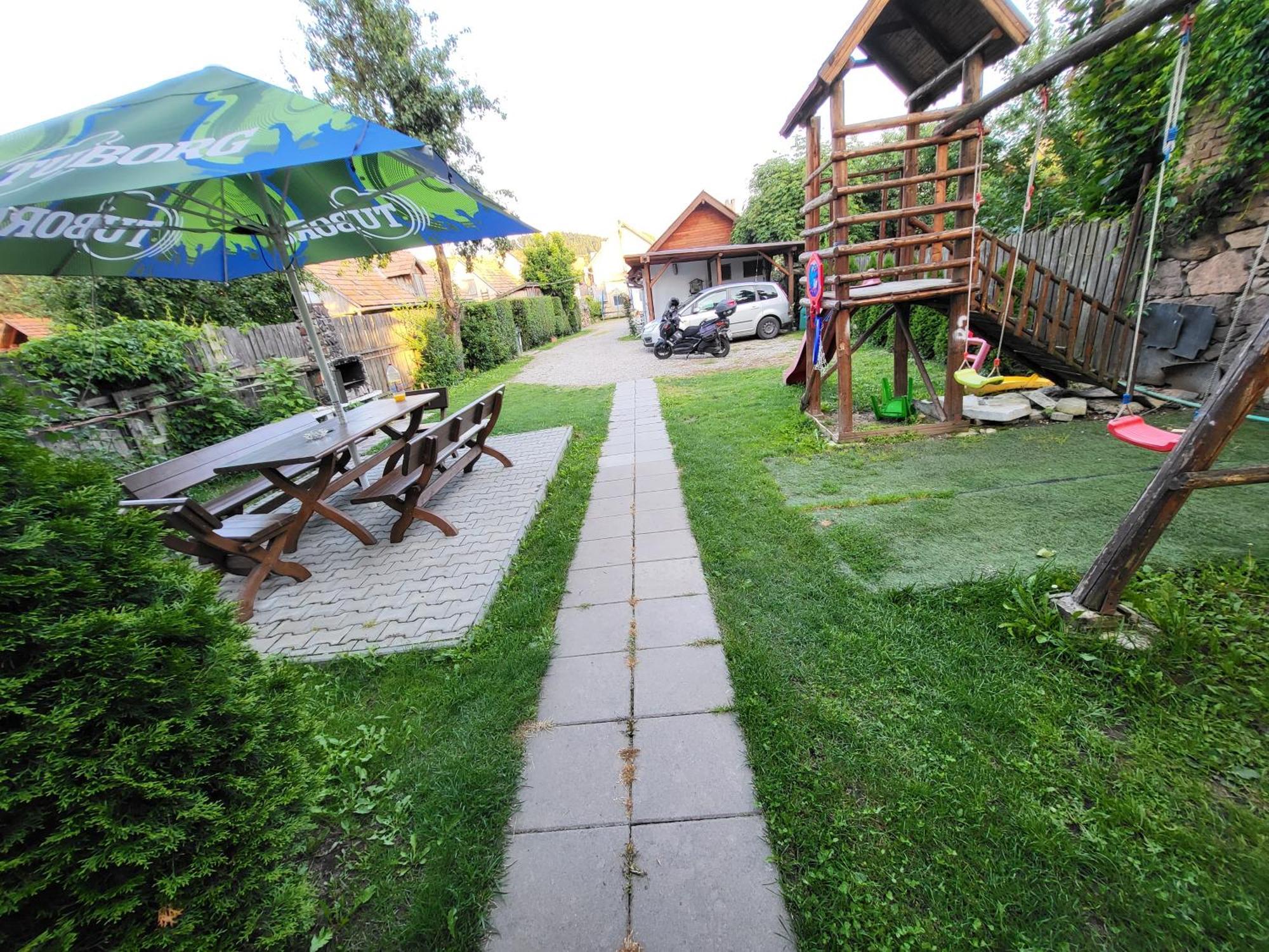 Hotel Betty Panzio Miercurea Ciuc Exteriér fotografie
