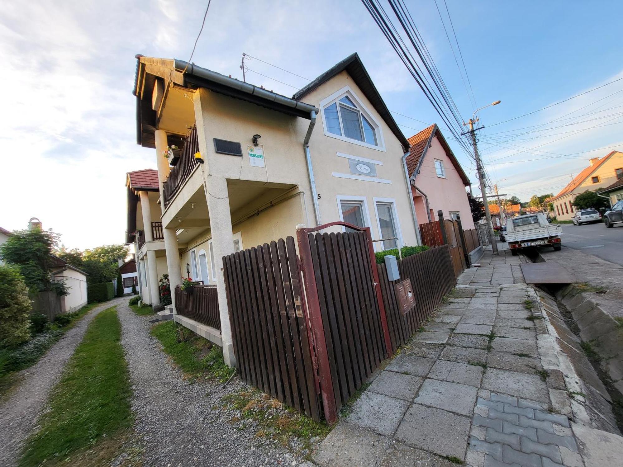 Hotel Betty Panzio Miercurea Ciuc Exteriér fotografie