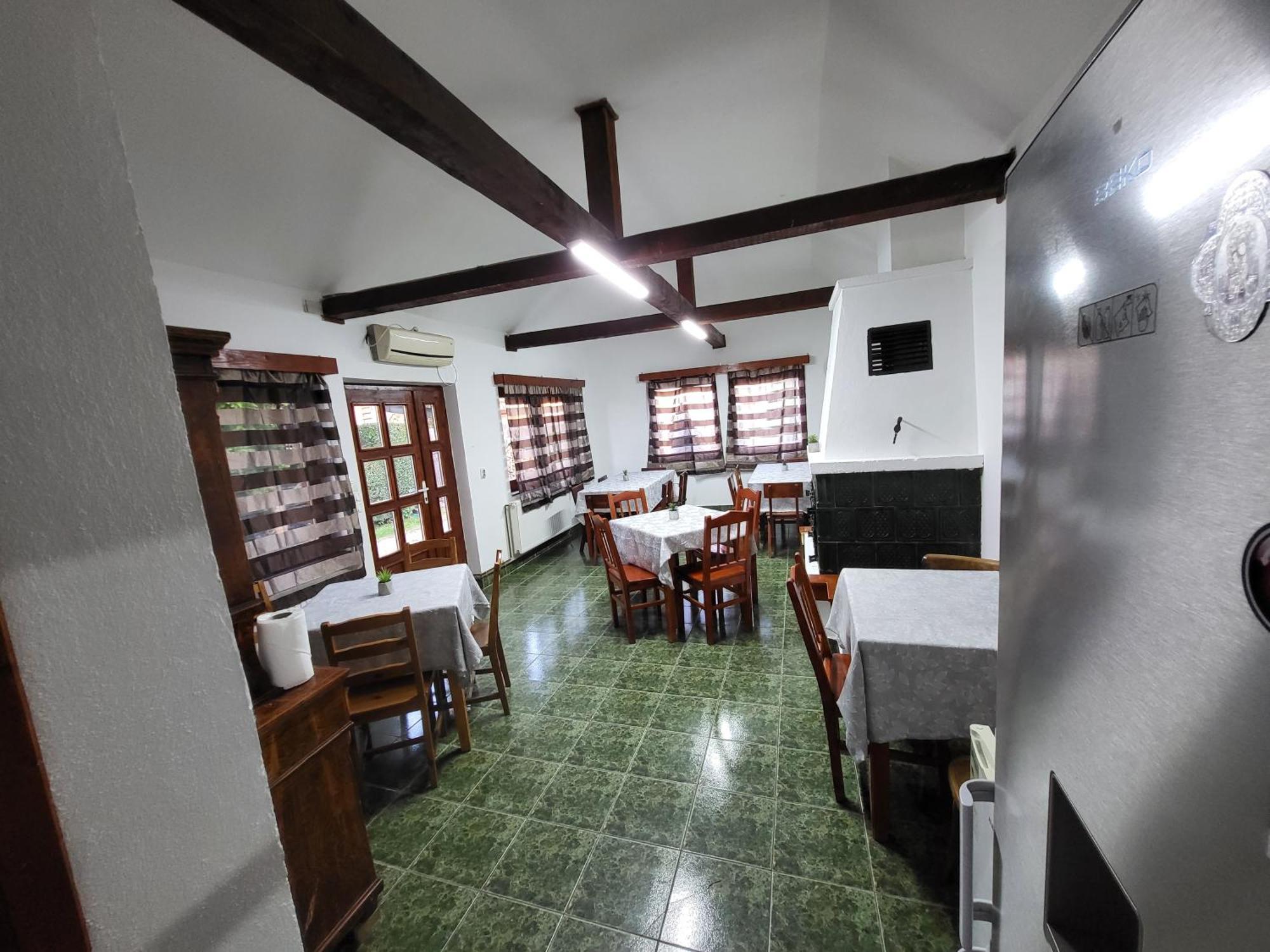 Hotel Betty Panzio Miercurea Ciuc Exteriér fotografie